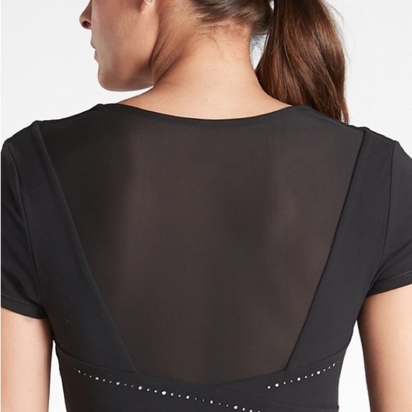 Athleta It’s a wrap tee top Performance Active Workout Yoga Crop XS - Picture 3 of 6